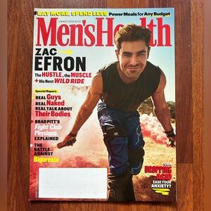 Men’s Health Magazine - Zac Efron - October 2022